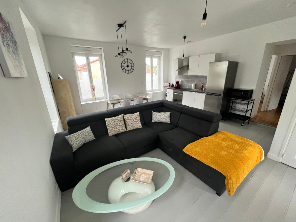 Apartamento Gite De La Gare - Avec Parking Hesdigneul-les-Boulogne Exterior foto