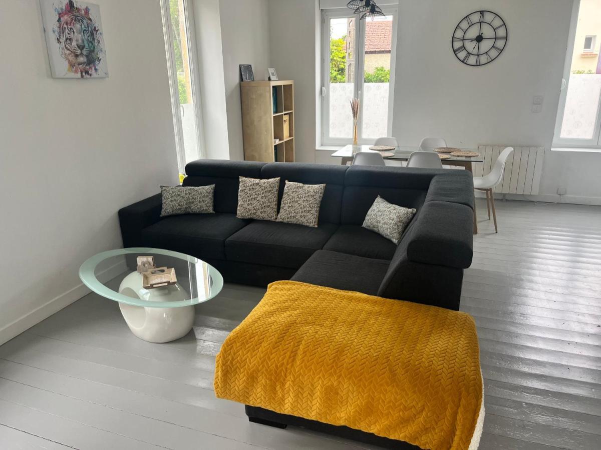 Apartamento Gite De La Gare - Avec Parking Hesdigneul-les-Boulogne Exterior foto